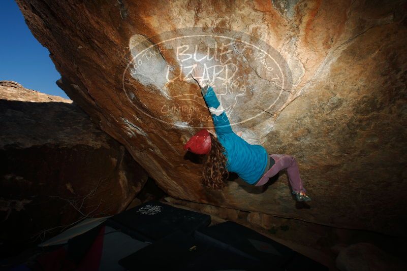 Bouldering in Hueco Tanks on 12/01/2018 with Blue Lizard Climbing and Yoga
Filename: SRM_20181201_1209330.jpg
Aperture: f/8.0
Shutter Speed: 1/250
Body: Canon EOS-1D Mark II
Lens: Canon EF 16-35mm f/2.8 L