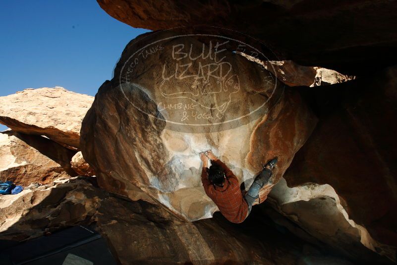 Bouldering in Hueco Tanks on 12/01/2018 with Blue Lizard Climbing and Yoga

Filename: SRM_20181201_1534210.jpg
Aperture: f/8.0
Shutter Speed: 1/250
Body: Canon EOS-1D Mark II
Lens: Canon EF 16-35mm f/2.8 L