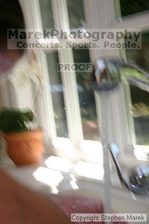 

Filename: img_8958_std.jpg
Aperture: f/5.6
Shutter Speed: 1/80
Body: Canon EOS DIGITAL REBEL
Lens: Canon EF-S 18-55mm f/3.5-5.6