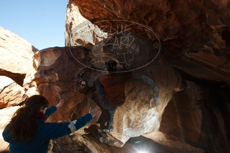 Bouldering in Hueco Tanks on 12/01/2018 with Blue Lizard Climbing and Yoga
Filename: SRM_20181201_1617320.jpg
Aperture: f/8.0
Shutter Speed: 1/250
Body: Canon EOS-1D Mark II
Lens: Canon EF 16-35mm f/2.8 L