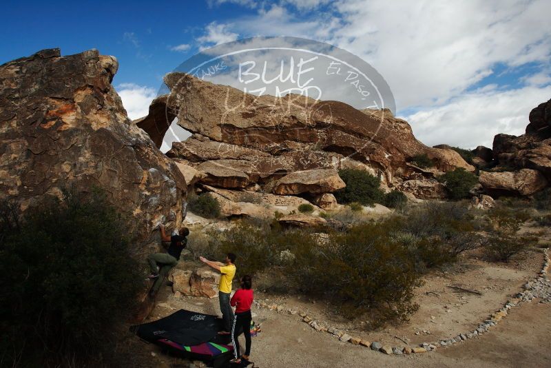 Bouldering in Hueco Tanks on 12/02/2018 with Blue Lizard Climbing and Yoga

Filename: SRM_20181202_1106460.jpg
Aperture: f/8.0
Shutter Speed: 1/250
Body: Canon EOS-1D Mark II
Lens: Canon EF 16-35mm f/2.8 L