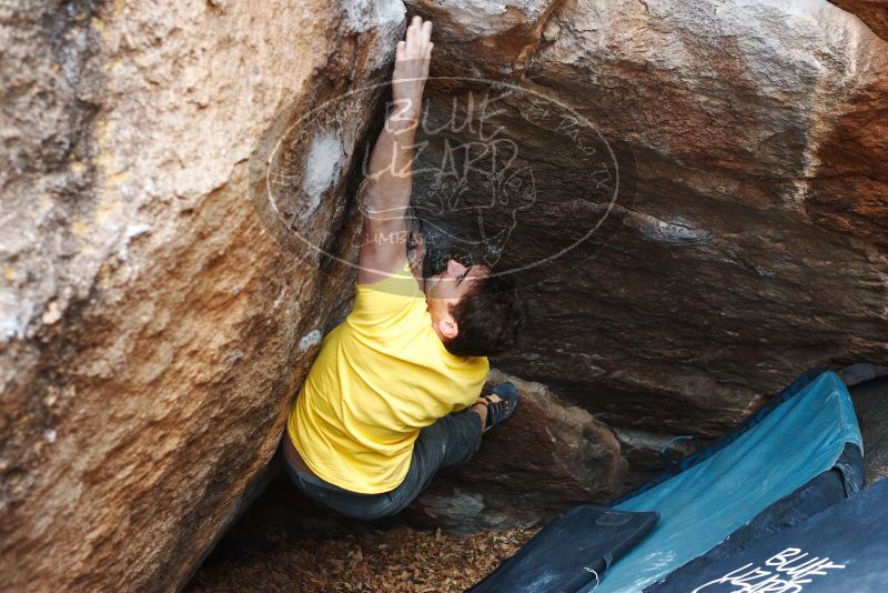 Bouldering in Hueco Tanks on 12/02/2018 with Blue Lizard Climbing and Yoga

Filename: SRM_20181202_1156030.jpg
Aperture: f/3.5
Shutter Speed: 1/250
Body: Canon EOS-1D Mark II
Lens: Canon EF 50mm f/1.8 II