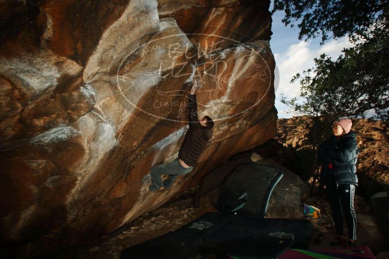 Bouldering in Hueco Tanks on 12/02/2018 with Blue Lizard Climbing and Yoga

Filename: SRM_20181202_1633580.jpg
Aperture: f/7.1
Shutter Speed: 1/250
Body: Canon EOS-1D Mark II
Lens: Canon EF 16-35mm f/2.8 L