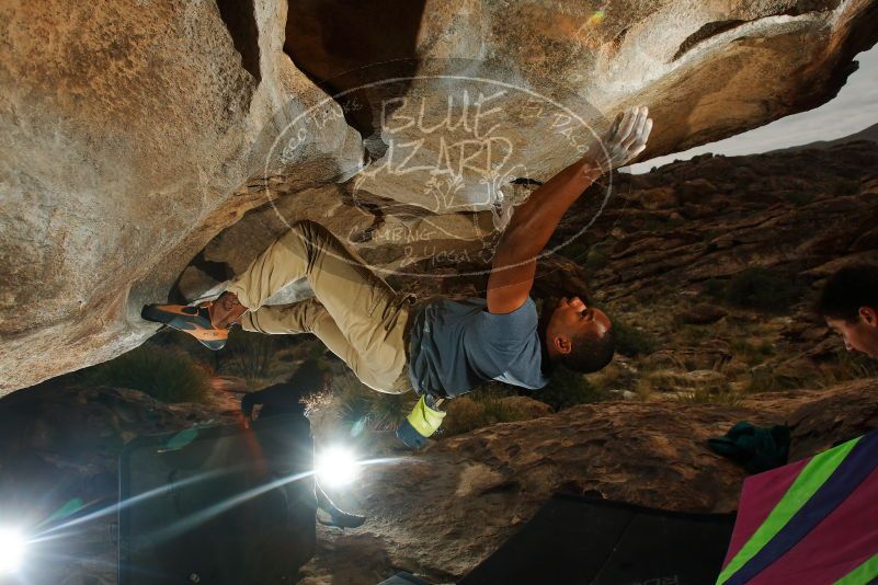 Bouldering in Hueco Tanks on 12/08/2018 with Blue Lizard Climbing and Yoga

Filename: SRM_20181208_1145090.jpg
Aperture: f/8.0
Shutter Speed: 1/250
Body: Canon EOS-1D Mark II
Lens: Canon EF 16-35mm f/2.8 L