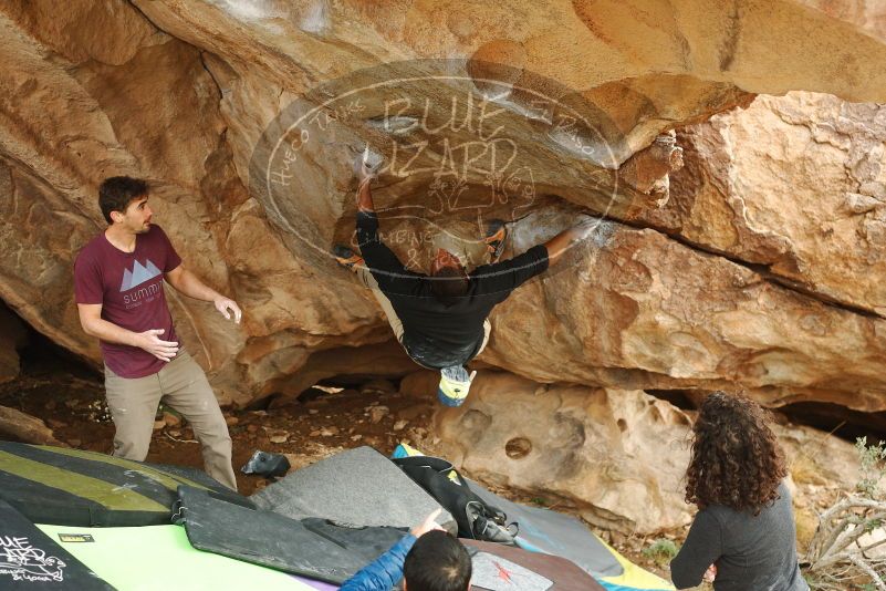 Bouldering in Hueco Tanks on 12/08/2018 with Blue Lizard Climbing and Yoga

Filename: SRM_20181208_1428120.jpg
Aperture: f/3.2
Shutter Speed: 1/250
Body: Canon EOS-1D Mark II
Lens: Canon EF 50mm f/1.8 II