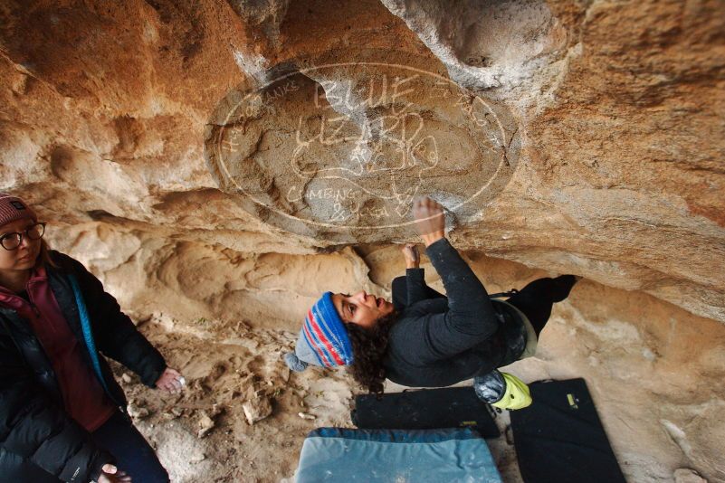 Bouldering in Hueco Tanks on 12/08/2018 with Blue Lizard Climbing and Yoga
Filename: SRM_20181208_1650510.jpg
Aperture: f/4.5
Shutter Speed: 1/250
Body: Canon EOS-1D Mark II
Lens: Canon EF 16-35mm f/2.8 L