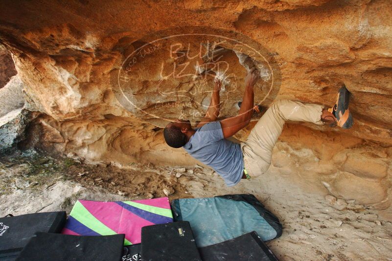 Bouldering in Hueco Tanks on 12/08/2018 with Blue Lizard Climbing and Yoga
Filename: SRM_20181208_1729530.jpg
Aperture: f/4.0
Shutter Speed: 1/250
Body: Canon EOS-1D Mark II
Lens: Canon EF 16-35mm f/2.8 L