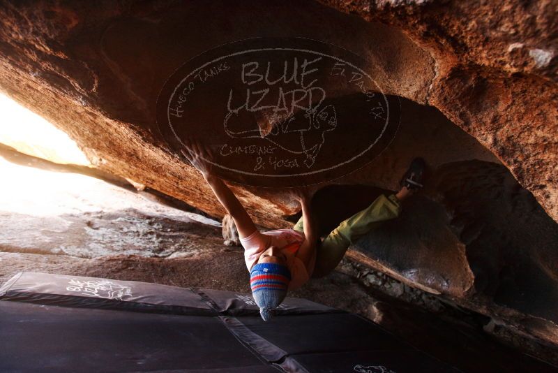 Bouldering in Hueco Tanks on 12/14/2018 with Blue Lizard Climbing and Yoga
Filename: SRM_20181214_1448560.jpg
Aperture: f/4.0
Shutter Speed: 1/250
Body: Canon EOS-1D Mark II
Lens: Canon EF 16-35mm f/2.8 L