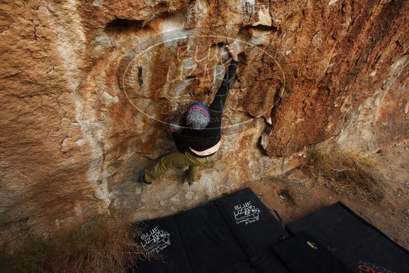 Bouldering in Hueco Tanks on 12/14/2018 with Blue Lizard Climbing and Yoga
Filename: SRM_20181214_1747250.jpg
Aperture: f/4.5
Shutter Speed: 1/250
Body: Canon EOS-1D Mark II
Lens: Canon EF 16-35mm f/2.8 L