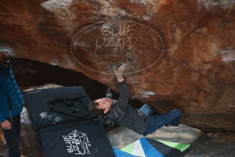 Bouldering in Hueco Tanks on 12/21/2018 with Blue Lizard Climbing and Yoga
Filename: SRM_20181221_1642240.jpg
Aperture: f/2.2
Shutter Speed: 1/250
Body: Canon EOS-1D Mark II
Lens: Canon EF 50mm f/1.8 II