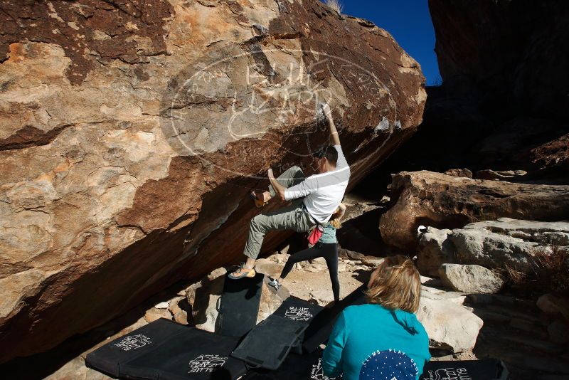 Bouldering in Hueco Tanks on 12/22/2018 with Blue Lizard Climbing and Yoga

Filename: SRM_20181222_1200020.jpg
Aperture: f/9.0
Shutter Speed: 1/250
Body: Canon EOS-1D Mark II
Lens: Canon EF 16-35mm f/2.8 L