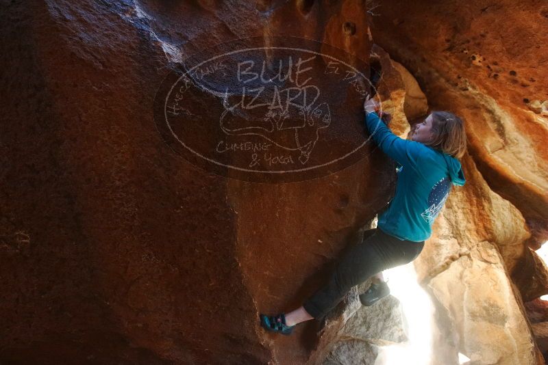 Bouldering in Hueco Tanks on 12/22/2018 with Blue Lizard Climbing and Yoga
Filename: SRM_20181222_1623150.jpg
Aperture: f/4.0
Shutter Speed: 1/200
Body: Canon EOS-1D Mark II
Lens: Canon EF 16-35mm f/2.8 L