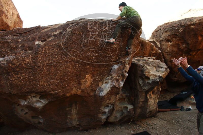 Bouldering in Hueco Tanks on 12/23/2018 with Blue Lizard Climbing and Yoga

Filename: SRM_20181223_1042040.jpg
Aperture: f/4.0
Shutter Speed: 1/800
Body: Canon EOS-1D Mark II
Lens: Canon EF 16-35mm f/2.8 L