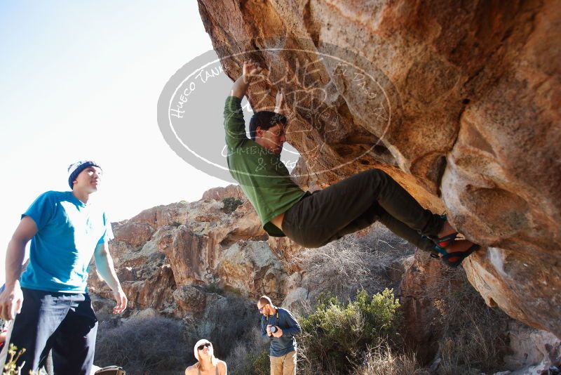 Bouldering in Hueco Tanks on 12/23/2018 with Blue Lizard Climbing and Yoga
Filename: SRM_20181223_1351050.jpg
Aperture: f/4.0
Shutter Speed: 1/1000
Body: Canon EOS-1D Mark II
Lens: Canon EF 16-35mm f/2.8 L