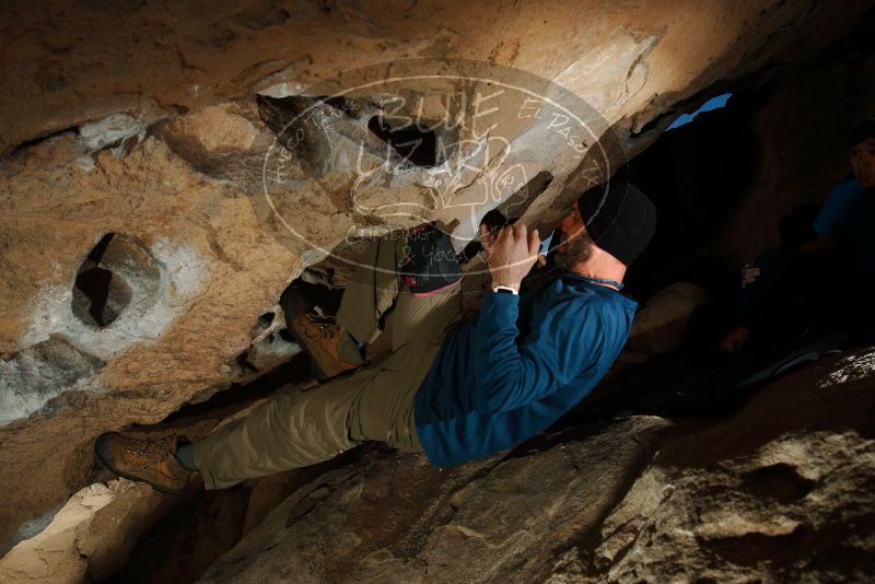 Bouldering in Hueco Tanks on 12/23/2018 with Blue Lizard Climbing and Yoga
Filename: SRM_20181223_1559510.jpg
Aperture: f/8.0
Shutter Speed: 1/250
Body: Canon EOS-1D Mark II
Lens: Canon EF 16-35mm f/2.8 L