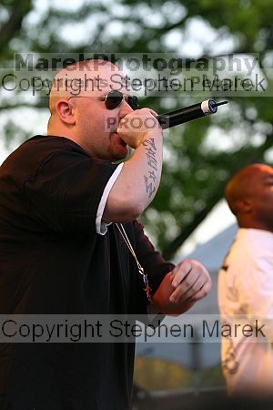 Bubba Sparxx opens for Fuel at Sting Break 2004.

Filename: img_4622_std.jpg
Aperture: f/4.0
Shutter Speed: 1/250
Body: Canon EOS DIGITAL REBEL
Lens: Canon EF 80-200mm f/2.8 L