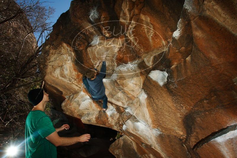 Bouldering in Hueco Tanks on 12/24/2018 with Blue Lizard Climbing and Yoga
Filename: SRM_20181224_1440590.jpg
Aperture: f/8.0
Shutter Speed: 1/250
Body: Canon EOS-1D Mark II
Lens: Canon EF 16-35mm f/2.8 L