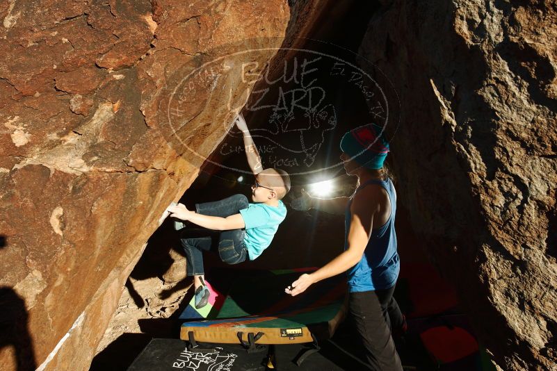 Bouldering in Hueco Tanks on 12/24/2018 with Blue Lizard Climbing and Yoga

Filename: SRM_20181224_1554280.jpg
Aperture: f/8.0
Shutter Speed: 1/250
Body: Canon EOS-1D Mark II
Lens: Canon EF 16-35mm f/2.8 L