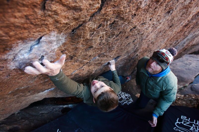 Bouldering in Hueco Tanks on 12/30/2018 with Blue Lizard Climbing and Yoga
Filename: SRM_20181230_1358090.jpg
Aperture: f/4.0
Shutter Speed: 1/250
Body: Canon EOS-1D Mark II
Lens: Canon EF 16-35mm f/2.8 L