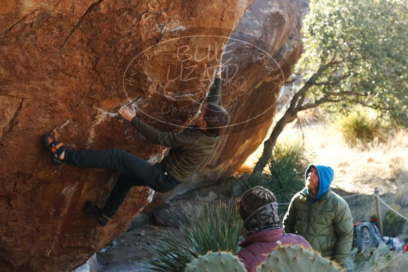 Bouldering in Hueco Tanks on 12/30/2018 with Blue Lizard Climbing and Yoga

Filename: SRM_20181230_1523350.jpg
Aperture: f/5.0
Shutter Speed: 1/250
Body: Canon EOS-1D Mark II
Lens: Canon EF 50mm f/1.8 II