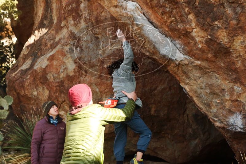 Bouldering in Hueco Tanks on 12/30/2018 with Blue Lizard Climbing and Yoga
Filename: SRM_20181230_1544540.jpg
Aperture: f/4.5
Shutter Speed: 1/320
Body: Canon EOS-1D Mark II
Lens: Canon EF 50mm f/1.8 II