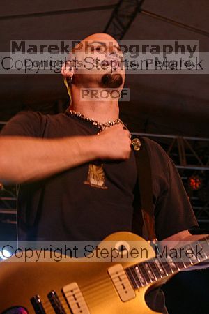 Fuel headlines at Sting Break 2004.

Filename: img_4902_std.jpg
Aperture: f/4.5
Shutter Speed: 1/80
Body: Canon EOS DIGITAL REBEL
Lens: Canon EF 50mm f/1.8 II