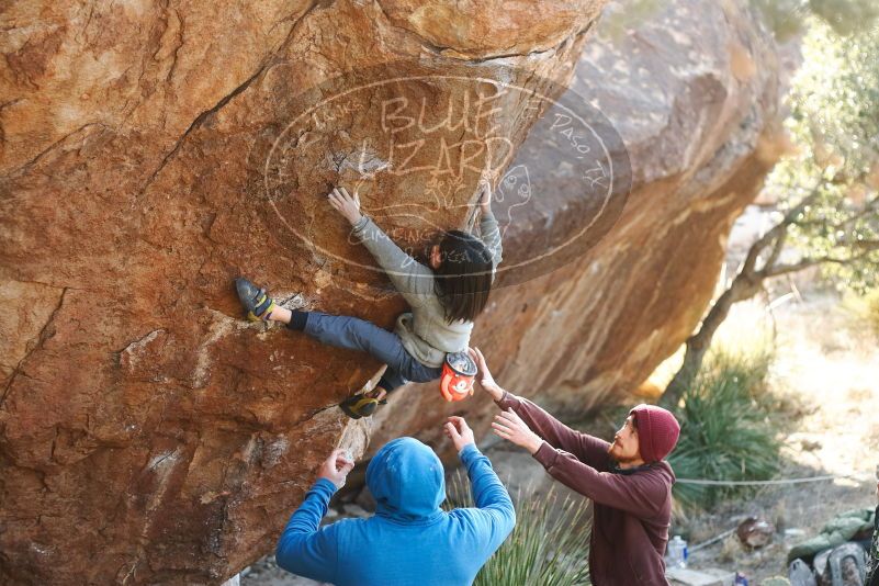 Bouldering in Hueco Tanks on 12/30/2018 with Blue Lizard Climbing and Yoga
Filename: SRM_20181230_1559091.jpg
Aperture: f/2.8
Shutter Speed: 1/400
Body: Canon EOS-1D Mark II
Lens: Canon EF 50mm f/1.8 II