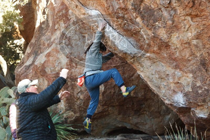 Bouldering in Hueco Tanks on 12/30/2018 with Blue Lizard Climbing and Yoga

Filename: SRM_20181230_1605450.jpg
Aperture: f/4.0
Shutter Speed: 1/250
Body: Canon EOS-1D Mark II
Lens: Canon EF 50mm f/1.8 II