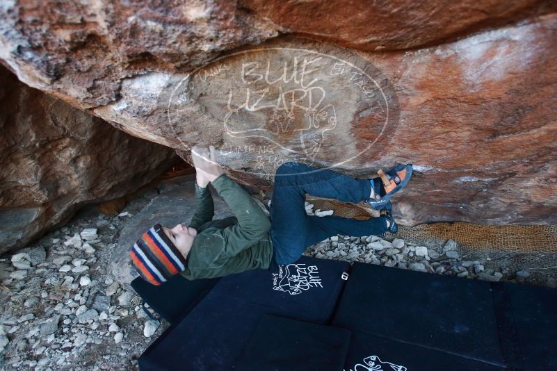 Bouldering in Hueco Tanks on 12/30/2018 with Blue Lizard Climbing and Yoga

Filename: SRM_20181230_1653400.jpg
Aperture: f/3.2
Shutter Speed: 1/250
Body: Canon EOS-1D Mark II
Lens: Canon EF 16-35mm f/2.8 L