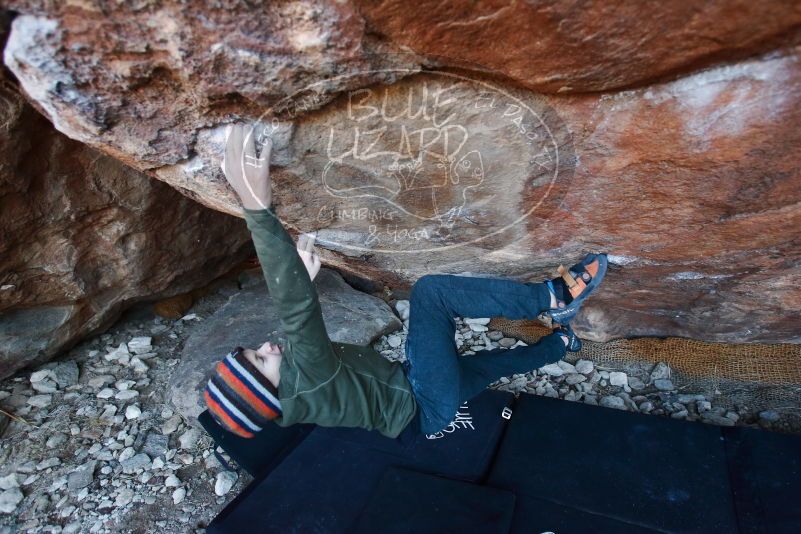 Bouldering in Hueco Tanks on 12/30/2018 with Blue Lizard Climbing and Yoga

Filename: SRM_20181230_1653401.jpg
Aperture: f/3.2
Shutter Speed: 1/250
Body: Canon EOS-1D Mark II
Lens: Canon EF 16-35mm f/2.8 L