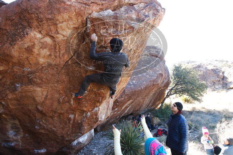 Bouldering in Hueco Tanks on 01/01/2019 with Blue Lizard Climbing and Yoga

Filename: SRM_20190101_1359100.jpg
Aperture: f/6.3
Shutter Speed: 1/250
Body: Canon EOS-1D Mark II
Lens: Canon EF 16-35mm f/2.8 L