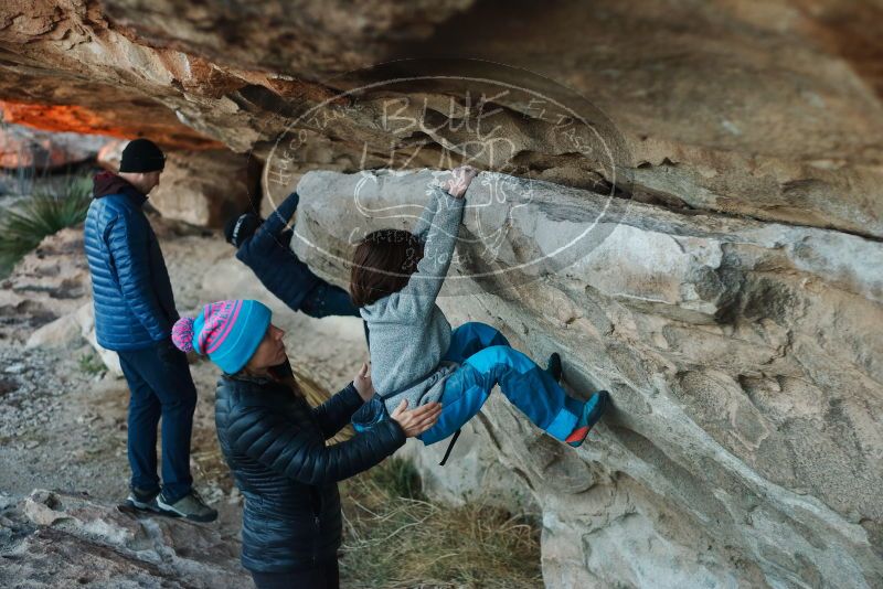 Bouldering in Hueco Tanks on 01/01/2019 with Blue Lizard Climbing and Yoga

Filename: SRM_20190101_1815300.jpg
Aperture: f/2.8
Shutter Speed: 1/200
Body: Canon EOS-1D Mark II
Lens: Canon EF 50mm f/1.8 II