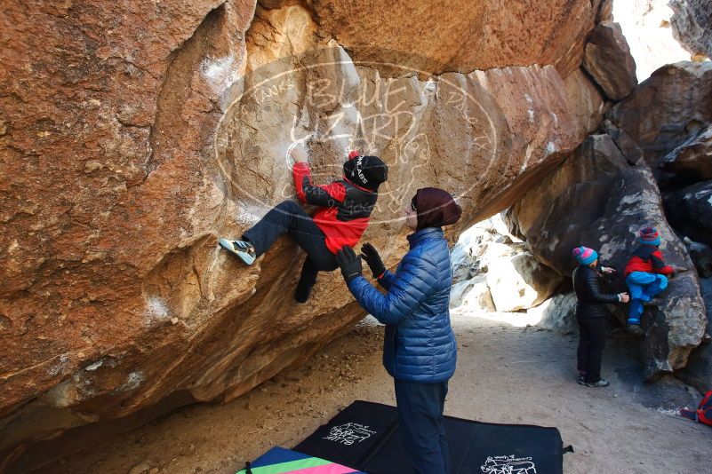 Bouldering in Hueco Tanks on 01/02/2019 with Blue Lizard Climbing and Yoga

Filename: SRM_20190102_1038040.jpg
Aperture: f/5.0
Shutter Speed: 1/250
Body: Canon EOS-1D Mark II
Lens: Canon EF 16-35mm f/2.8 L