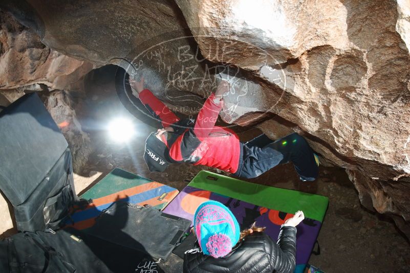 Bouldering in Hueco Tanks on 01/02/2019 with Blue Lizard Climbing and Yoga
Filename: SRM_20190102_1110230.jpg
Aperture: f/5.6
Shutter Speed: 1/250
Body: Canon EOS-1D Mark II
Lens: Canon EF 16-35mm f/2.8 L