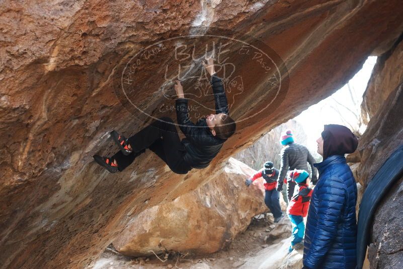 Bouldering in Hueco Tanks on 01/02/2019 with Blue Lizard Climbing and Yoga
Filename: SRM_20190102_1229280.jpg
Aperture: f/4.0
Shutter Speed: 1/320
Body: Canon EOS-1D Mark II
Lens: Canon EF 50mm f/1.8 II