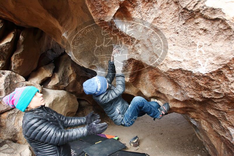 Bouldering in Hueco Tanks on 01/02/2019 with Blue Lizard Climbing and Yoga

Filename: SRM_20190102_1332230.jpg
Aperture: f/4.5
Shutter Speed: 1/250
Body: Canon EOS-1D Mark II
Lens: Canon EF 16-35mm f/2.8 L
