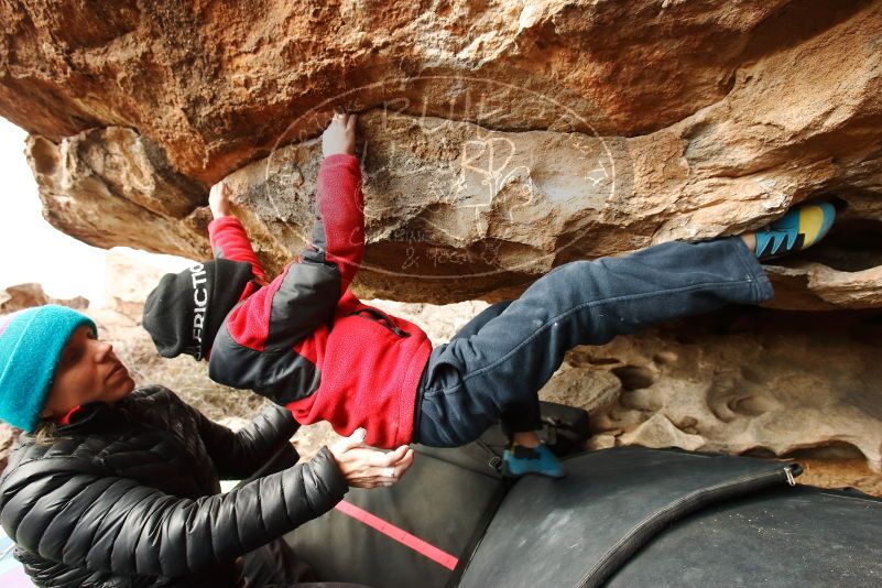 Bouldering in Hueco Tanks on 01/02/2019 with Blue Lizard Climbing and Yoga

Filename: SRM_20190102_1542170.jpg
Aperture: f/5.0
Shutter Speed: 1/320
Body: Canon EOS-1D Mark II
Lens: Canon EF 16-35mm f/2.8 L