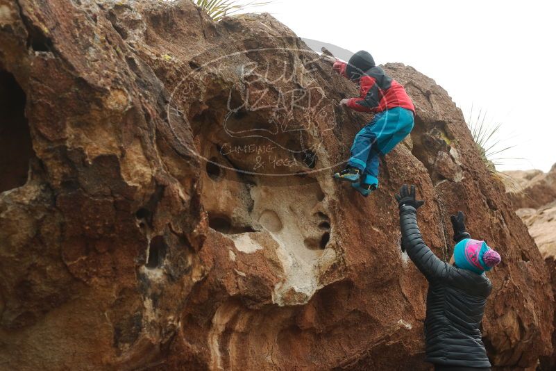 Bouldering in Hueco Tanks on 01/02/2019 with Blue Lizard Climbing and Yoga
Filename: SRM_20190102_1658460.jpg
Aperture: f/4.0
Shutter Speed: 1/320
Body: Canon EOS-1D Mark II
Lens: Canon EF 50mm f/1.8 II