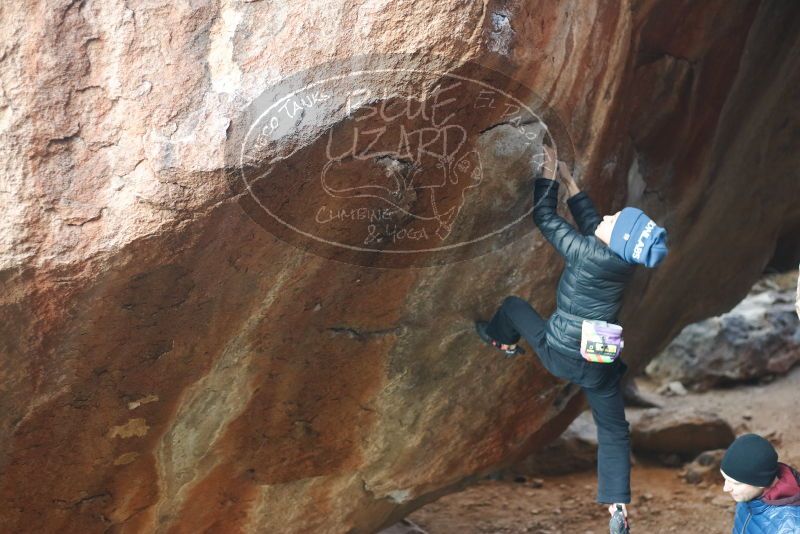 Bouldering in Hueco Tanks on 01/01/2019 with Blue Lizard Climbing and Yoga
Filename: SRM_20190101_1126540.jpg
Aperture: f/2.8
Shutter Speed: 1/250
Body: Canon EOS-1D Mark II
Lens: Canon EF 50mm f/1.8 II