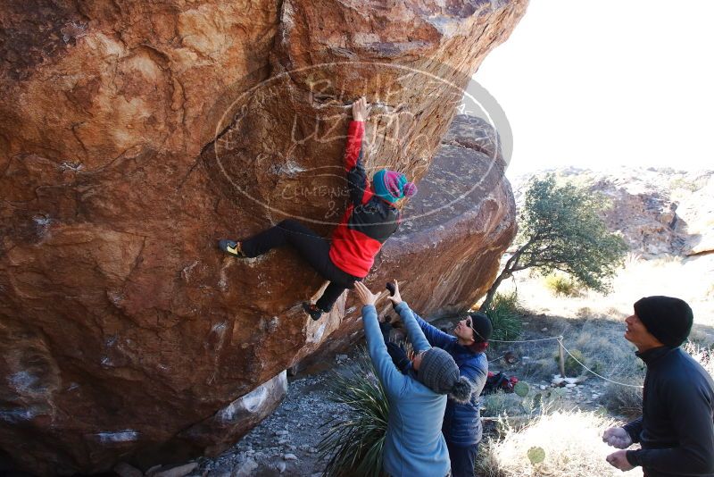 Bouldering in Hueco Tanks on 01/01/2019 with Blue Lizard Climbing and Yoga

Filename: SRM_20190101_1351350.jpg
Aperture: f/6.3
Shutter Speed: 1/250
Body: Canon EOS-1D Mark II
Lens: Canon EF 16-35mm f/2.8 L