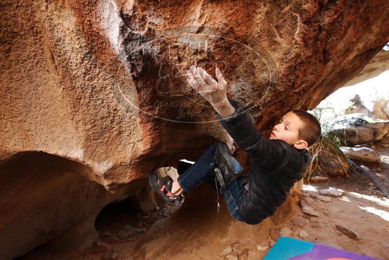 Bouldering in Hueco Tanks on 01/01/2019 with Blue Lizard Climbing and Yoga

Filename: SRM_20190101_1551440.jpg
Aperture: f/4.0
Shutter Speed: 1/200
Body: Canon EOS-1D Mark II
Lens: Canon EF 16-35mm f/2.8 L