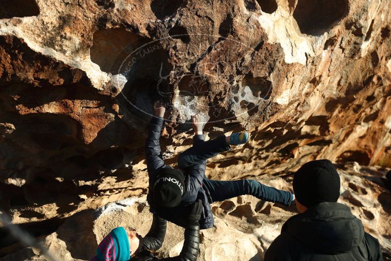Bouldering in Hueco Tanks on 01/01/2019 with Blue Lizard Climbing and Yoga
Filename: SRM_20190101_1715150.jpg
Aperture: f/4.0
Shutter Speed: 1/320
Body: Canon EOS-1D Mark II
Lens: Canon EF 50mm f/1.8 II