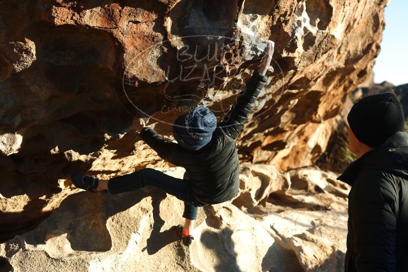 Bouldering in Hueco Tanks on 01/01/2019 with Blue Lizard Climbing and Yoga
Filename: SRM_20190101_1724090.jpg
Aperture: f/4.0
Shutter Speed: 1/200
Body: Canon EOS-1D Mark II
Lens: Canon EF 50mm f/1.8 II