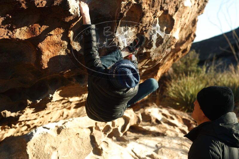 Bouldering in Hueco Tanks on 01/01/2019 with Blue Lizard Climbing and Yoga

Filename: SRM_20190101_1724320.jpg
Aperture: f/4.0
Shutter Speed: 1/160
Body: Canon EOS-1D Mark II
Lens: Canon EF 50mm f/1.8 II