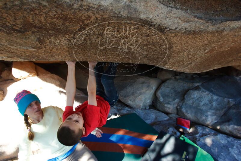 Bouldering in Hueco Tanks on 12/31/2018 with Blue Lizard Climbing and Yoga
Filename: SRM_20181231_1606390.jpg
Aperture: f/5.6
Shutter Speed: 1/250
Body: Canon EOS-1D Mark II
Lens: Canon EF 16-35mm f/2.8 L