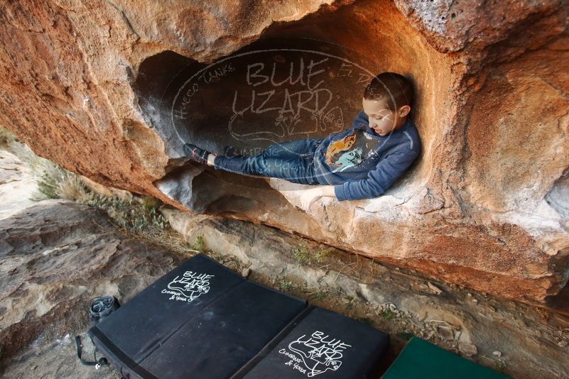 Bouldering in Hueco Tanks on 12/31/2018 with Blue Lizard Climbing and Yoga

Filename: SRM_20181231_1647230.jpg
Aperture: f/4.0
Shutter Speed: 1/200
Body: Canon EOS-1D Mark II
Lens: Canon EF 16-35mm f/2.8 L