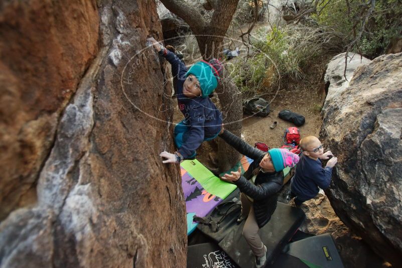 Bouldering in Hueco Tanks on 12/31/2018 with Blue Lizard Climbing and Yoga
Filename: SRM_20181231_1802130.jpg
Aperture: f/2.8
Shutter Speed: 1/100
Body: Canon EOS-1D Mark II
Lens: Canon EF 16-35mm f/2.8 L
