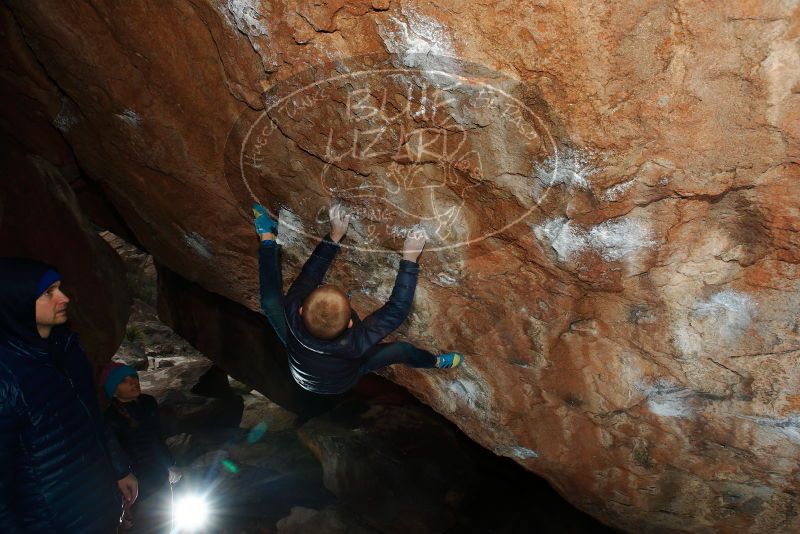 Bouldering in Hueco Tanks on 12/28/2018 with Blue Lizard Climbing and Yoga
Filename: SRM_20181228_1114400.jpg
Aperture: f/8.0
Shutter Speed: 1/250
Body: Canon EOS-1D Mark II
Lens: Canon EF 16-35mm f/2.8 L