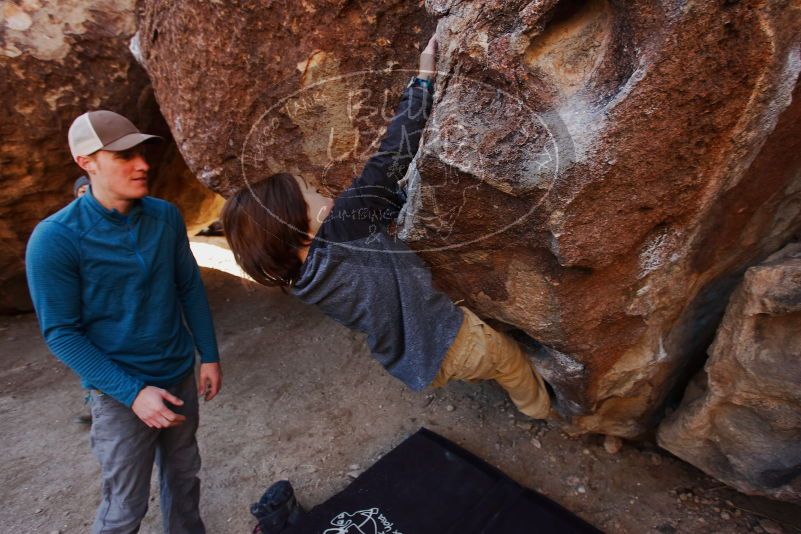 Bouldering in Hueco Tanks on 01/05/2019 with Blue Lizard Climbing and Yoga
Filename: SRM_20190105_1113580.jpg
Aperture: f/4.0
Shutter Speed: 1/250
Body: Canon EOS-1D Mark II
Lens: Canon EF 16-35mm f/2.8 L
