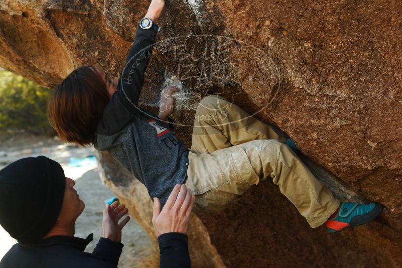 Bouldering in Hueco Tanks on 01/05/2019 with Blue Lizard Climbing and Yoga
Filename: SRM_20190105_1203400.jpg
Aperture: f/4.0
Shutter Speed: 1/250
Body: Canon EOS-1D Mark II
Lens: Canon EF 50mm f/1.8 II